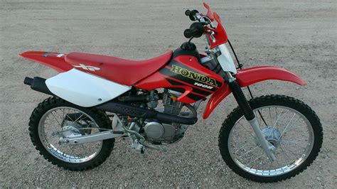 100 Honda Dirt Bike